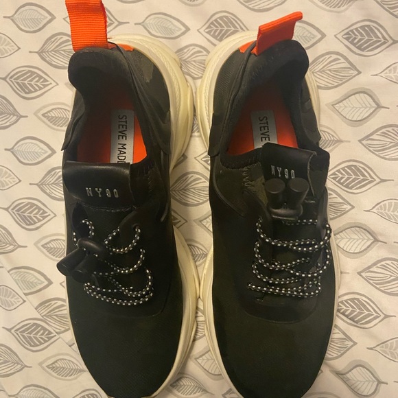 Steve Madden NY90 Myles Camo w/black - Picture 4 of 5